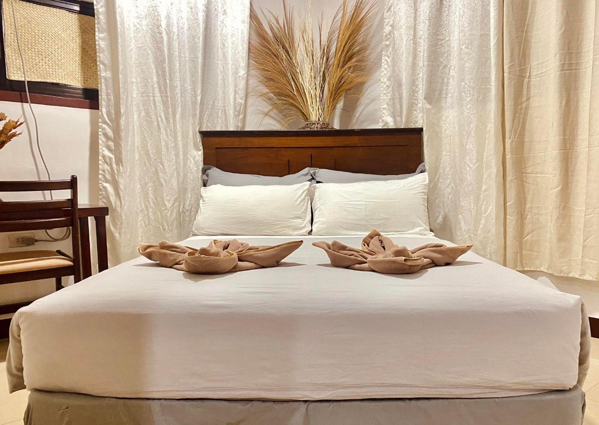 Abihon Hoferhaus Mactan Guesthouse Lapu-Lapu City Exterior foto