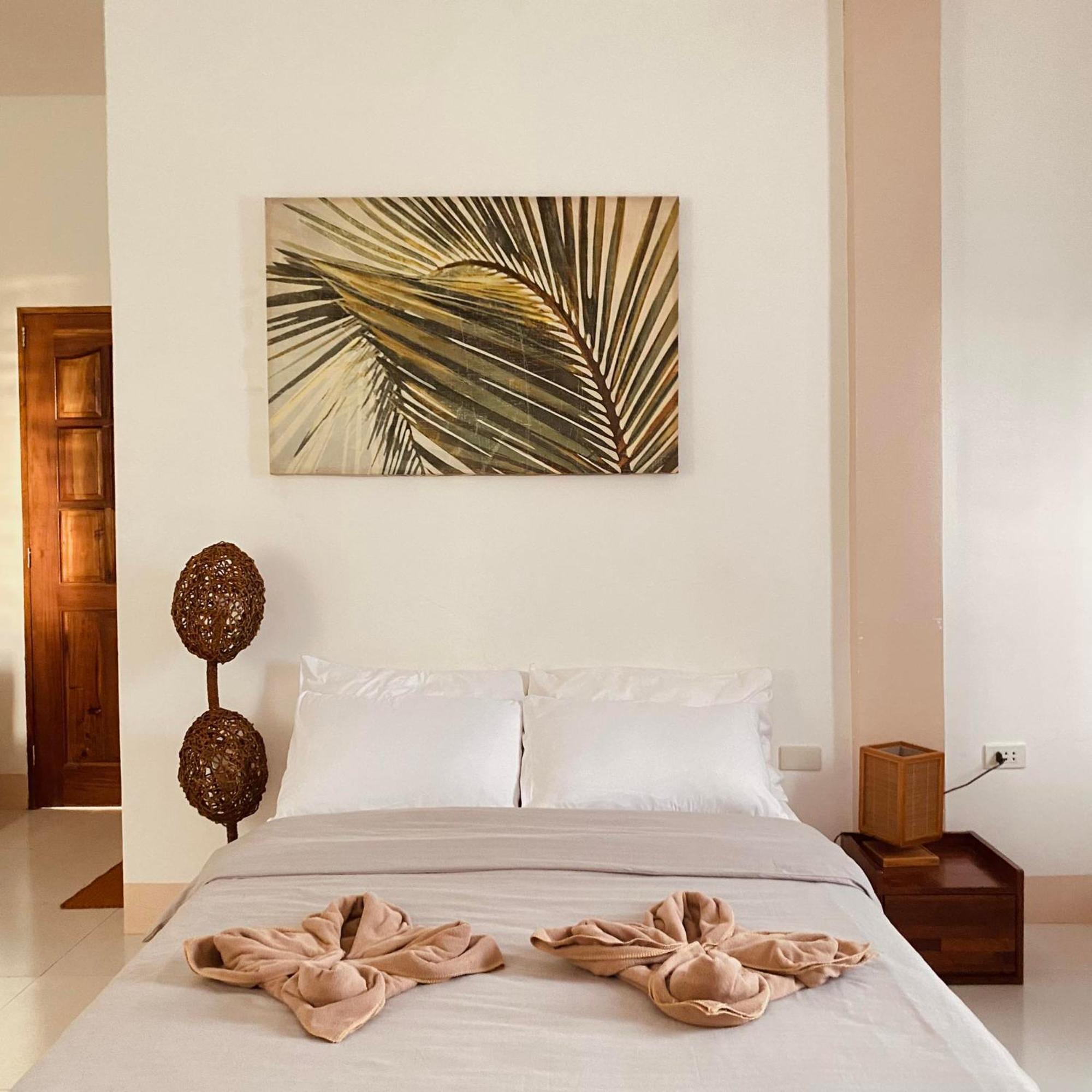 Abihon Hoferhaus Mactan Guesthouse Lapu-Lapu City Exterior foto